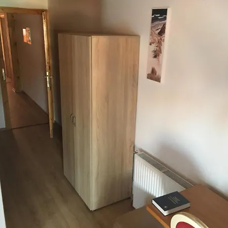 Fenyves *